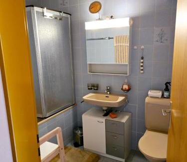 Ernen Apartamento | Suite Tucan