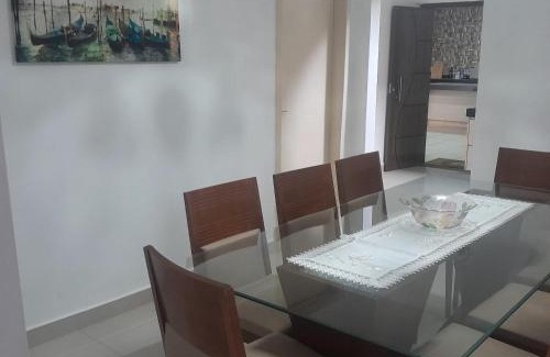 Jardim Comodoro Casa | Suite Versailles