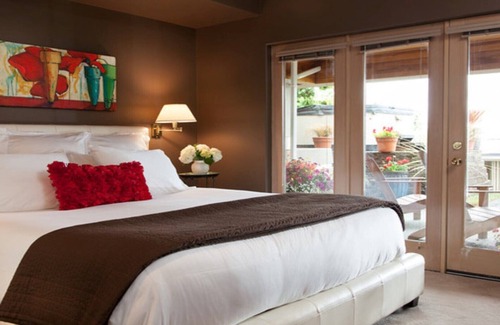 Three Tree Point Cama Y Desayuno | Suite con Puget Sound, Mount Rainier y vistas olímpicas