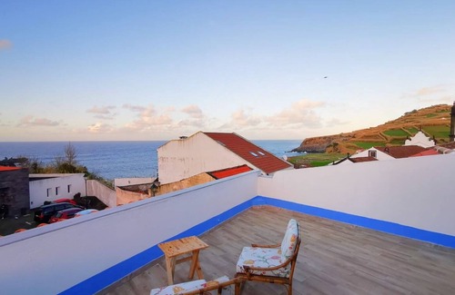 Porto Formoso Casa | Suite With sea and Valley View Near Furnas, Caldeira Velha and Lagoa do Fogo