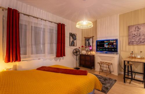 Amiens Apartamento | Suite ZEN 2 chb 45m2 Centre ville Spa &Table massage