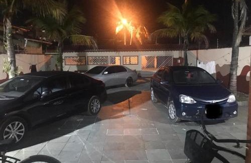 Indaia Casa | Suite3 a 3 quadras da praia