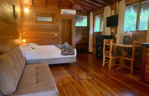 Ayampe Cabina | Suites CASA TAMBO