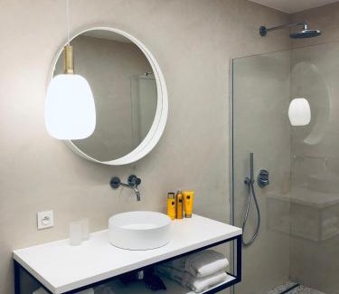 Sint-Michiels Cama Y Desayuno | Suites Le Porte-Bonheur