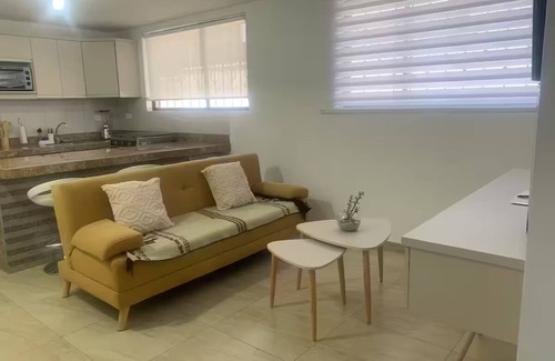 Caranqui Condominio | Suites Los Sauces Elegancia y Confort