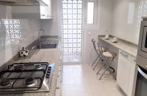 Canet de Mar Apartamento | Suitur apartamento primera linea mar vistas playa