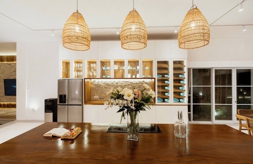 Ketewel Villa | Sukawati Beachfront Luxury 4BDR Villa Private Pool Ocean View Equipped Kitchen
