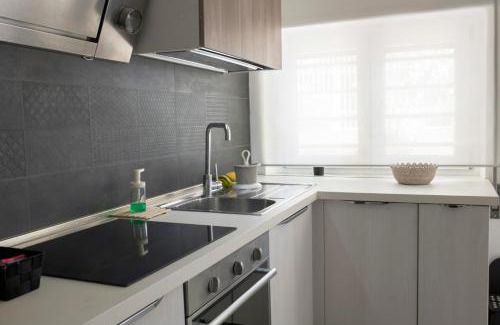 Pescara Apartamento | Sul mare in centro con 2 camere e posto auto a novembre