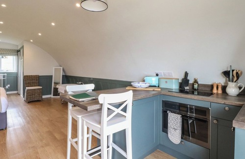 Isle of Luing Cabaña | SULA, pet friendly, with a garden in Cullipool, Isle Of Luing