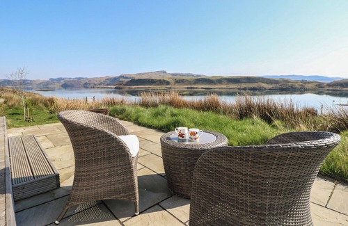 Isle of Luing Cabaña | SULA, pet friendly, with a garden in Cullipool, Isle Of Luing