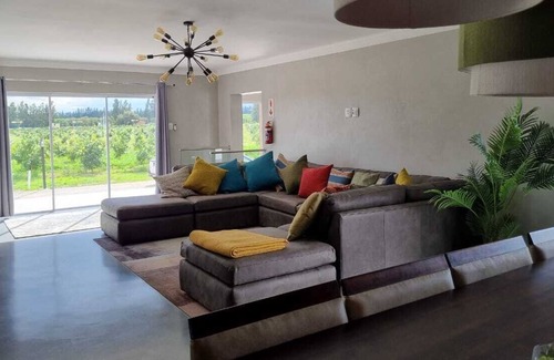 Addo Cabina | Suma's Rest