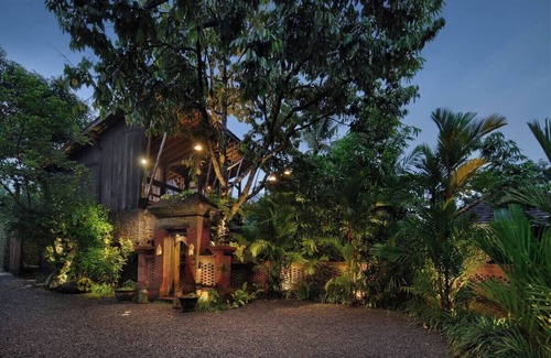 Kedewatan Villa | Sumeru Botanical Estate