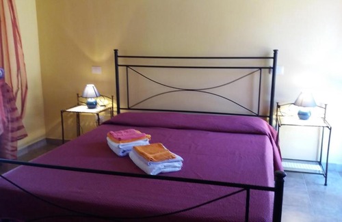 Torre delle Stelle Cama Y Desayuno | Sumindulau