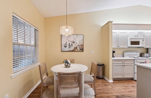 American Beach Casa | Summer Beach House - Hosted by Moore AI Rentals