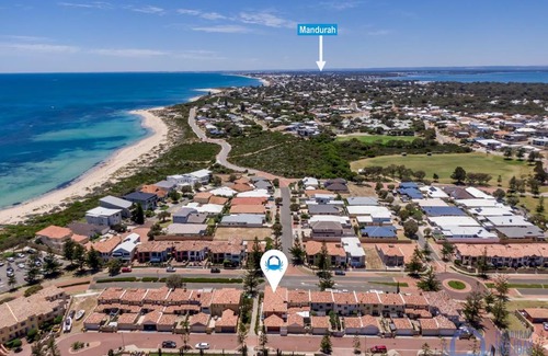 Wannanup Casa | Summer Breeze at Avalon Beach