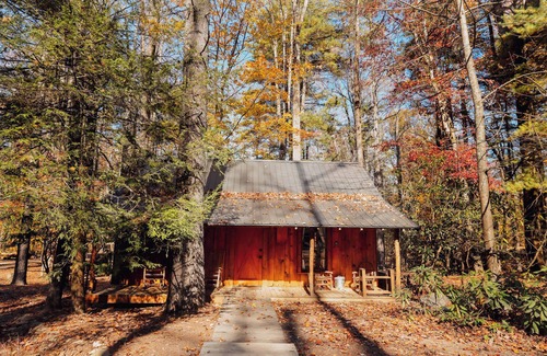 Saluda Cabina | Summer Breeze cabin at Cabin Fever in NC!