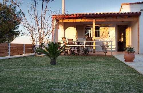 Kounoupidiana Casa | Summer Breeze House * con piscina privada * estacionamiento privado *