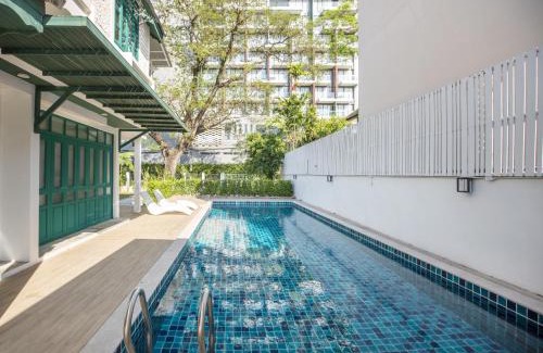 Huay Kaew Villa | Summer Eternal Pool Villa Nimman
