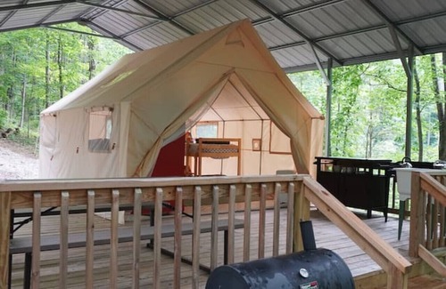 Sparta Alquiler De RV | Spacious Campsite with Center Hill Lake access
