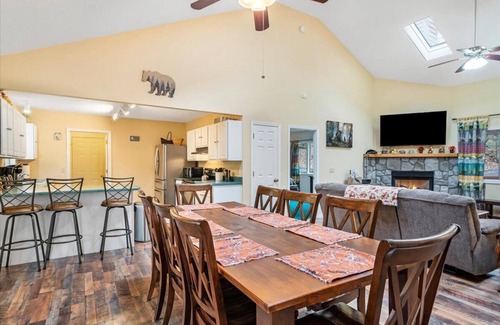 Massanutten Casa | Summer Fun Includes Free Outdoor Pool