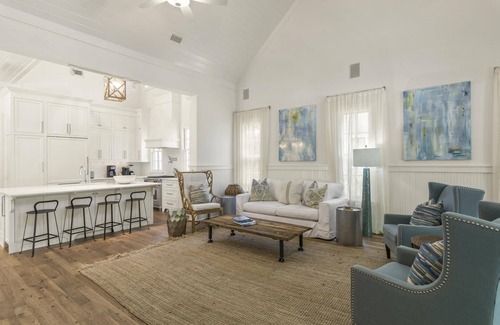 Forest District Casa | Summer Getaways Available! Newly Remodeled! 3 Adult Bikes! 30A Beaches!