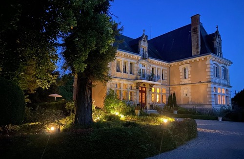 Villars Cabaña | CASA DE VERANO EN EL PARQUE DEL CASTILLO DE VILLAR EN PERIGORD