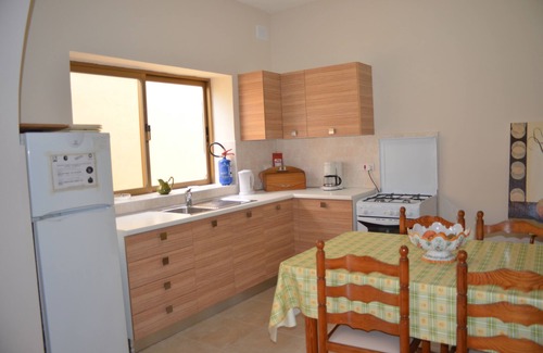 Mellieħa Heights Villa | Summer Haven, con impresionantes vistas y piscina privada