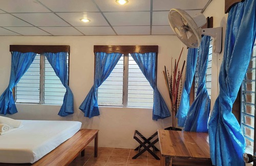 Port Barton Hotel | Summer Homes Beach Resort and Cottages Palawan
