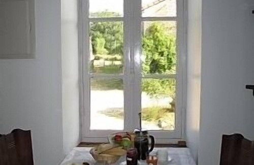 Lathus-Saint-Remy Cabaña | Holiday Cottage On Our Minifundiario Orgánica