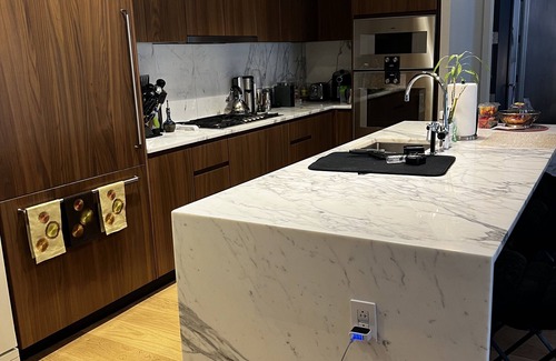 Lower East Side Apartamento | Summer In the City Luxury Condo w/700 sq ft terrace w/BBQ in A+ location