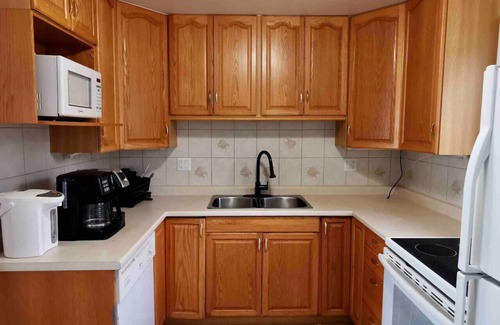Plympton-Wyoming Cabaña | Summer Lakeview Getaway