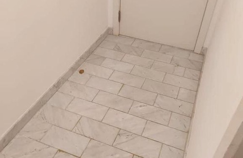 Sint-Lambrechts-Woluwe Apartamento | Summer love in Brussels