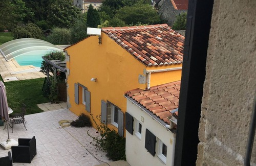 Saint-Jean-d'Angely Casa | Summer rental