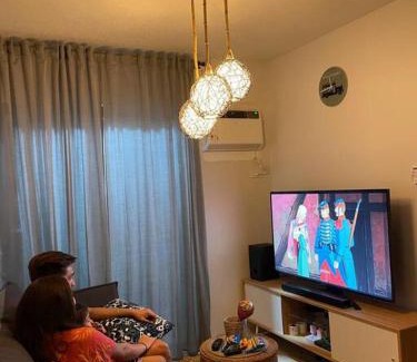 Ususan Apartamento | Summer Resort Vibe at the Heart of Taguig City!
