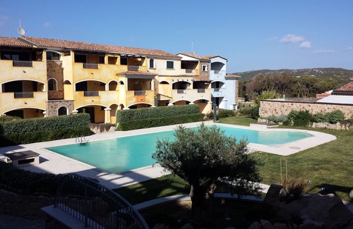 Santa Teresa di Gallura Apartamento | OFERTA ESPECIAL DE VERANO 3 piscinas - Exclusiva residencia WI-FI - TODO INCLUIDO