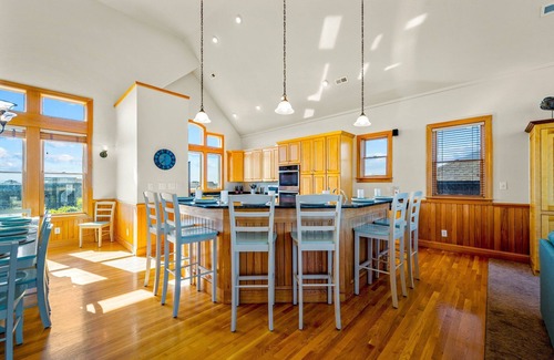 Salvo Casa | SUMMER SALE-Luxury Oceanfront, Private Pool, Hot Tub, Elevator, Game/Media Room, Fire Pit