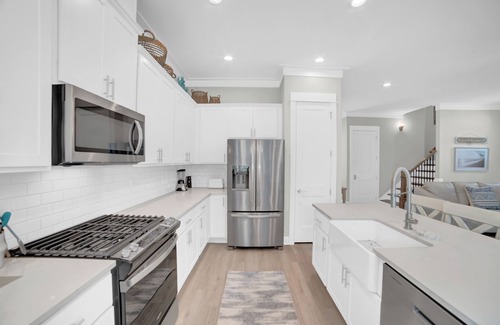 Orange Beach Cabaña | Summer Salt | 24181 Pepper Lane | Island Waves