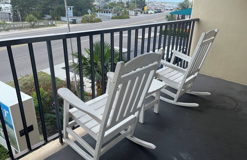 Wrightsville Beach Condominio | Summer Sands Basset Beach Room 103