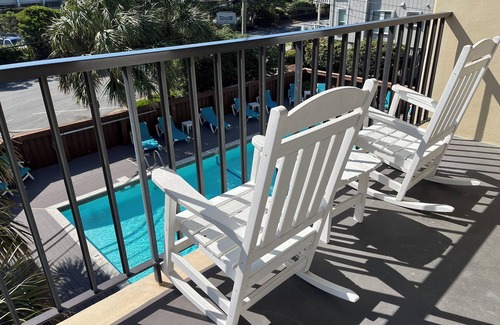 Wrightsville Beach Condominio | Summer Sands- Lazy Dog Days
