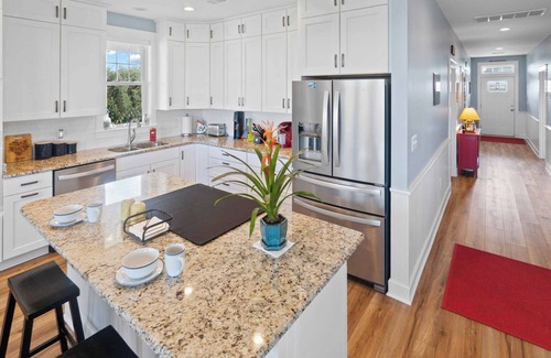 Frisco Casa | SUMMER SAVINGS - Canalfront Dog Friendly Home with Elevator & Private Boat Dock