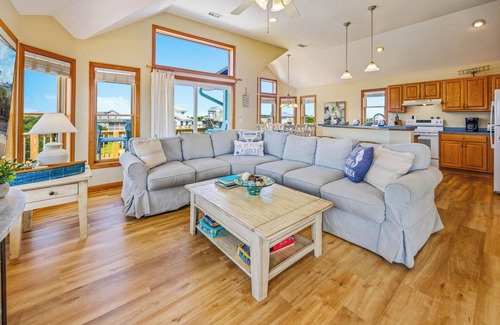 Brigands' Bay Casa | SUMMER SAVINGS - Canalfront Home w/ Pool, Hot Tub, Private Boat Dock, Game Room