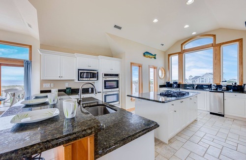 Hatteras Casa | SUMMER SAVINGS - Oceanfront w/ Private Pool, Hot Tub, Game Room, Putting Green