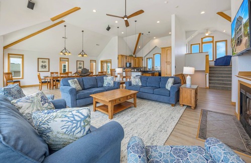 Hatteras Casa | SUMMER SAVINGS- Oceanfront Dog Friendly w/ Pool, Hot Tub, Elevator, Beach Access