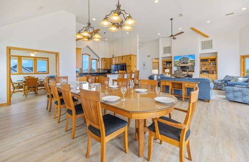 Hatteras Casa | SUMMER SAVINGS- Oceanfront Dog Friendly w/ Pool, Hot Tub, Elevator, Beach Access