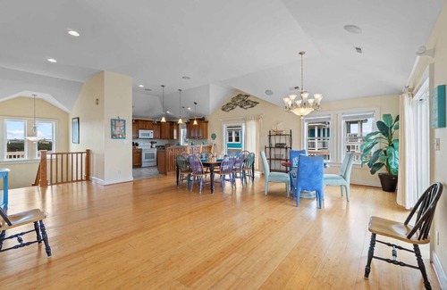 Rodanthe Casa | Oceanview Estate, Rodanthe-Elevator, piscina, jacuzzi, sala de juegos, admite perros y más
