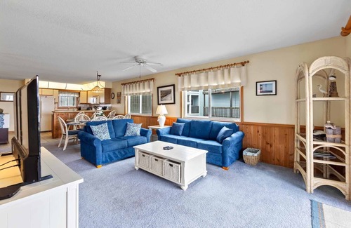 Rodanthe Condominio | SUMMER SAVINGS - Semi-Oceanfront Condo w/ Private Balcony, Resort Pool, Elevator