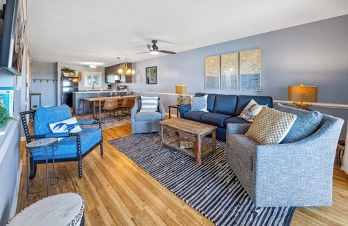 Rodanthe Casa | Semi-Oceanfront 2BR Condo with Resort Pool and Boardwalk to the Beach