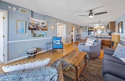 Rodanthe Casa | Semi-Oceanfront 2BR Condo with Resort Pool and Boardwalk to the Beach