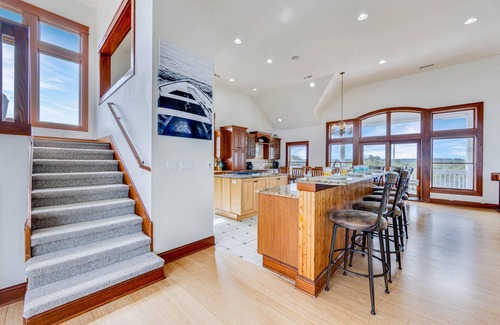 Buxton Casa | SUMMER SAVINGS - Soundfront Dog and Handicap Friendly w/ Pool, Hot Tub, Elevator
