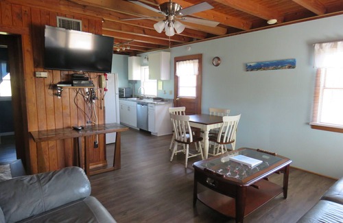 South Nags Head Casa | 8310 S Old Oregon Inlet Rd.- Justo enfrente del océano con acceso privado a la playa